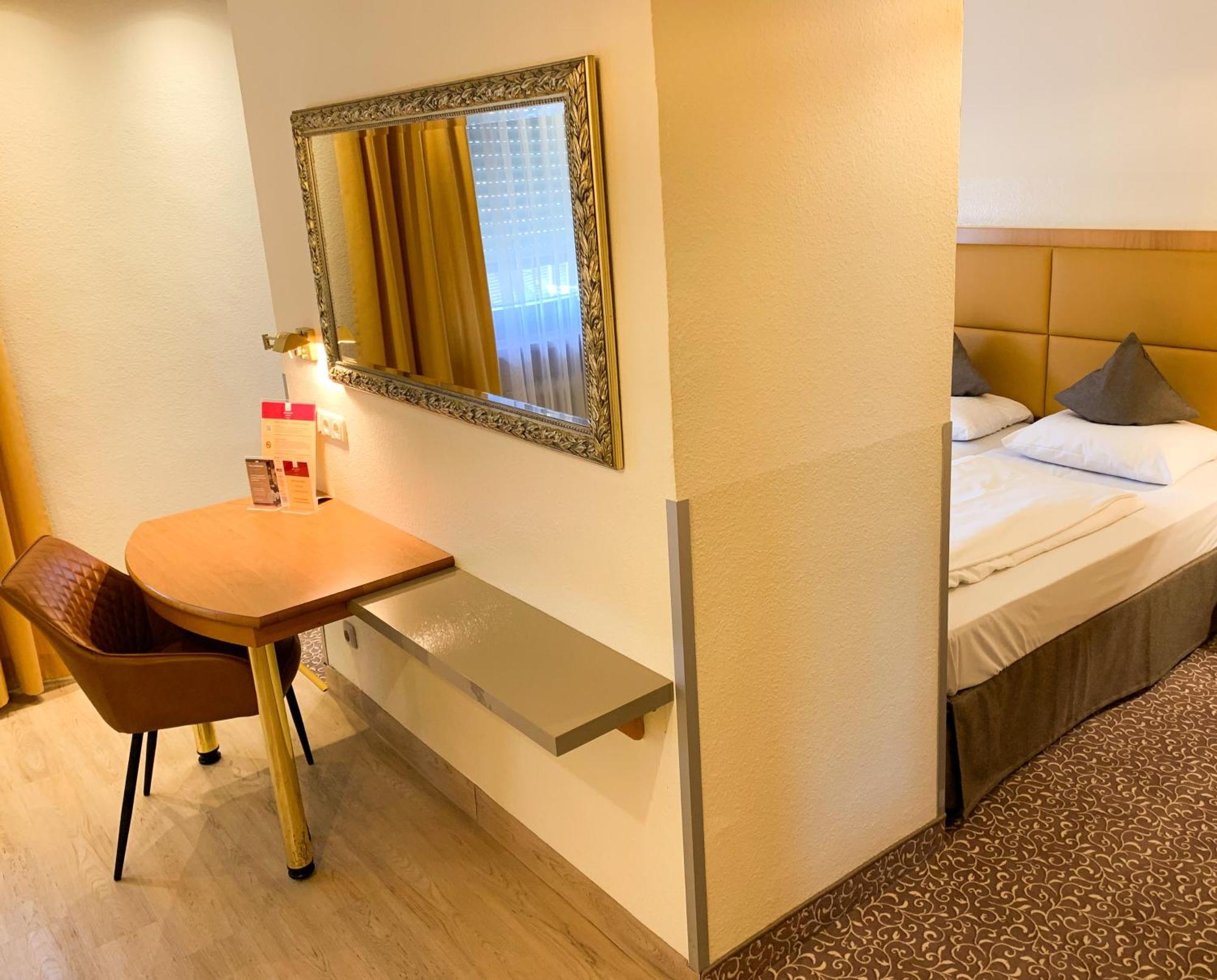 City Hotel Ost Am Koe Augsbourg Extérieur photo