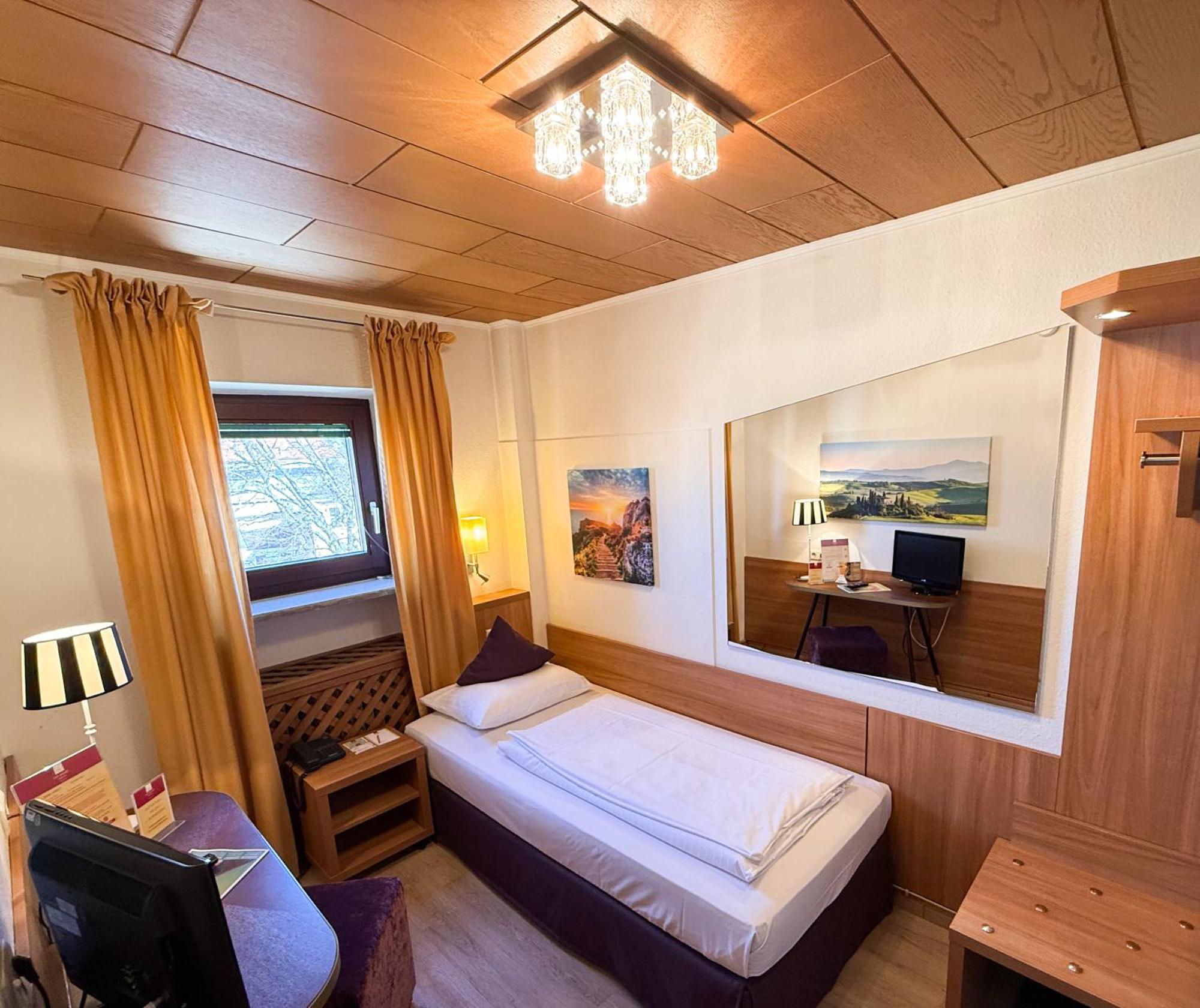 City Hotel Ost Am Koe Augsbourg Extérieur photo