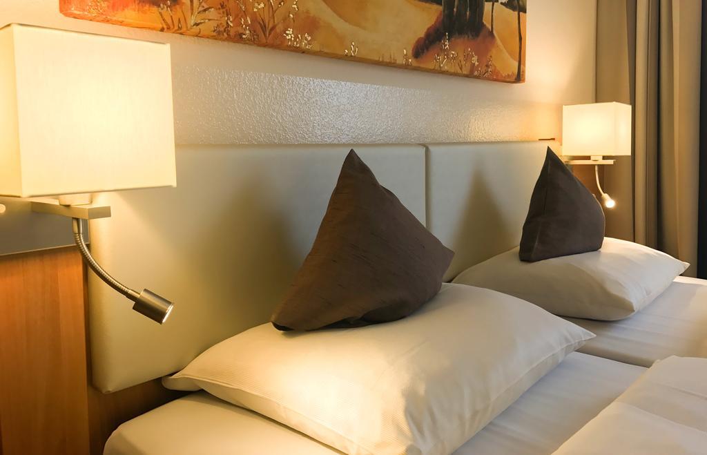 City Hotel Ost Am Koe Augsbourg Extérieur photo